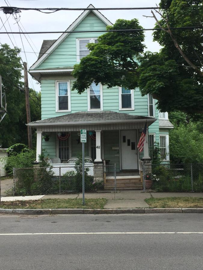 Aaron House Of Niagara Falls Bed and Breakfast Esterno foto