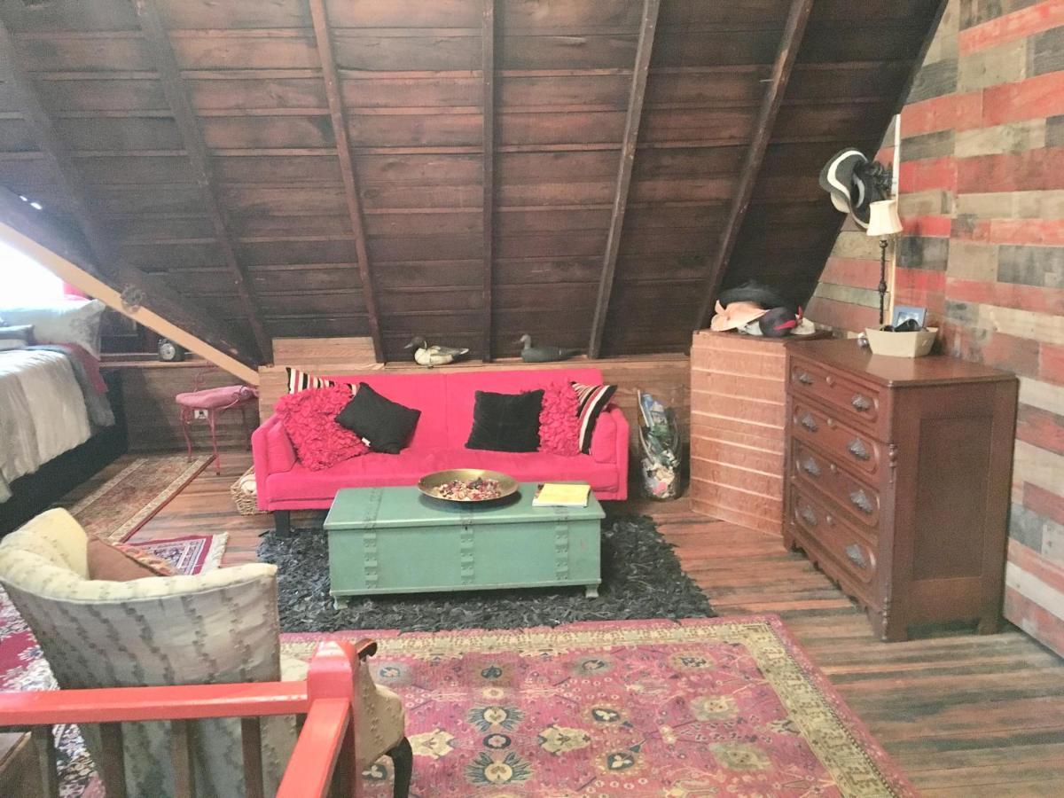 Aaron House Of Niagara Falls Bed and Breakfast Esterno foto